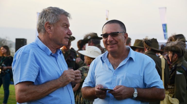 100 לקרבות האוסטרלים