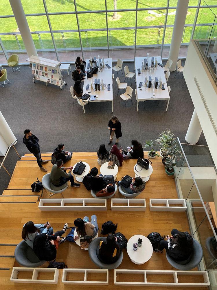 הספרייה במכללת כנרת 2020-2022 -צילום סמדי מלמד